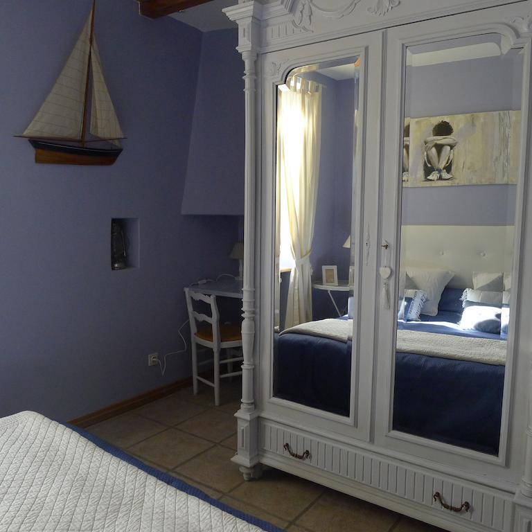 ホテル Domaine De La Manse ヴィルヌーヴ・ド・ベルグ 部屋 写真